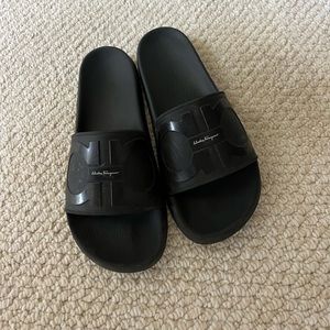 Salvatore Ferragamo Men’s Slides / Sandals